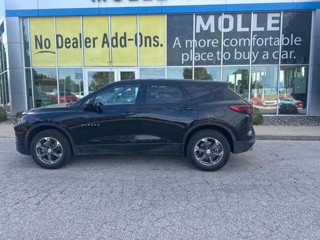 Used 2025 Chevrolet Blazer 2LT with VIN 3GNKBHR42SS183928 for sale in Kansas City