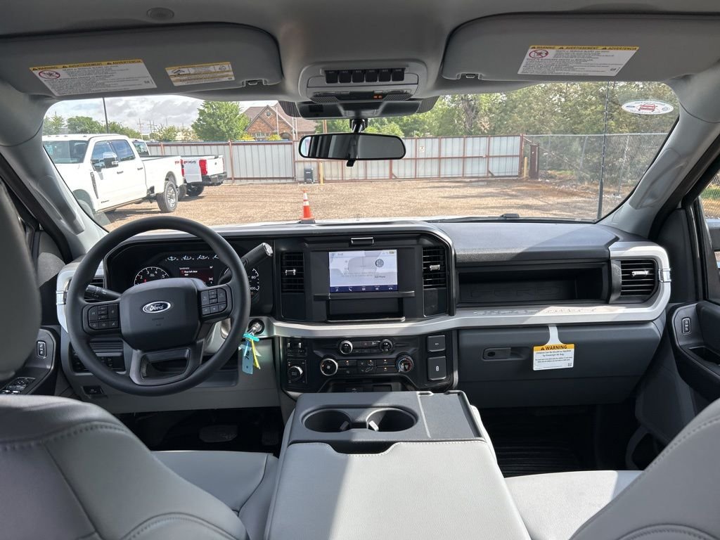 New 2026 Oxford White Ford XL image 11