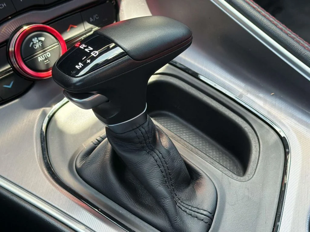 Used 2022 Granite Pearlcoat Dodge R/T Scat Pack image 18