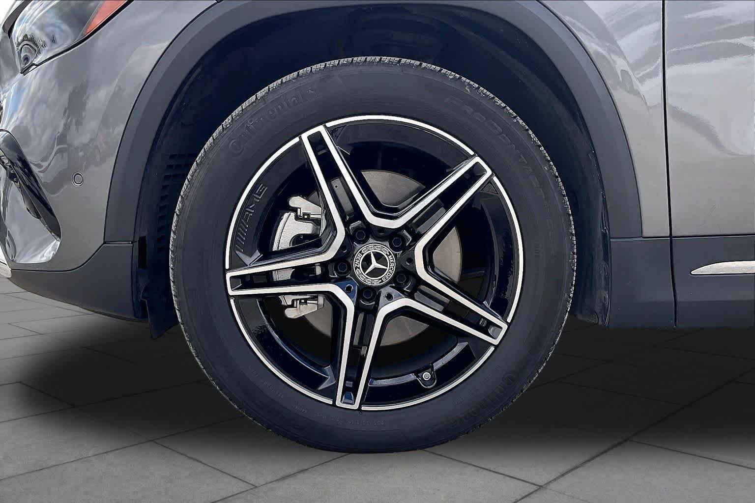 Certified Used 2026 Mountain Grey Metallic Mercedes-Benz GLA 250 image 11