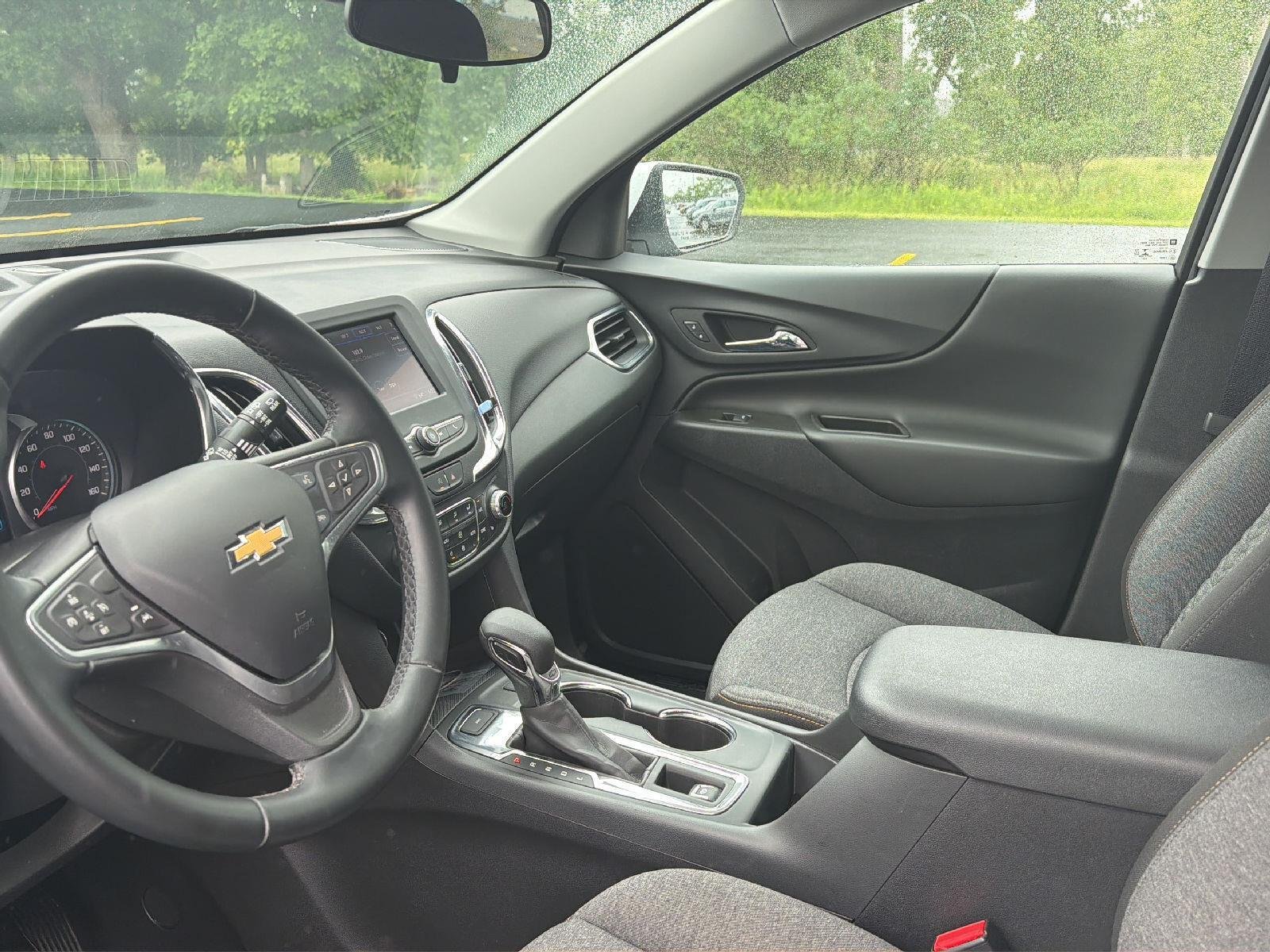 Used 2023 Summit White Chevrolet LT image 5