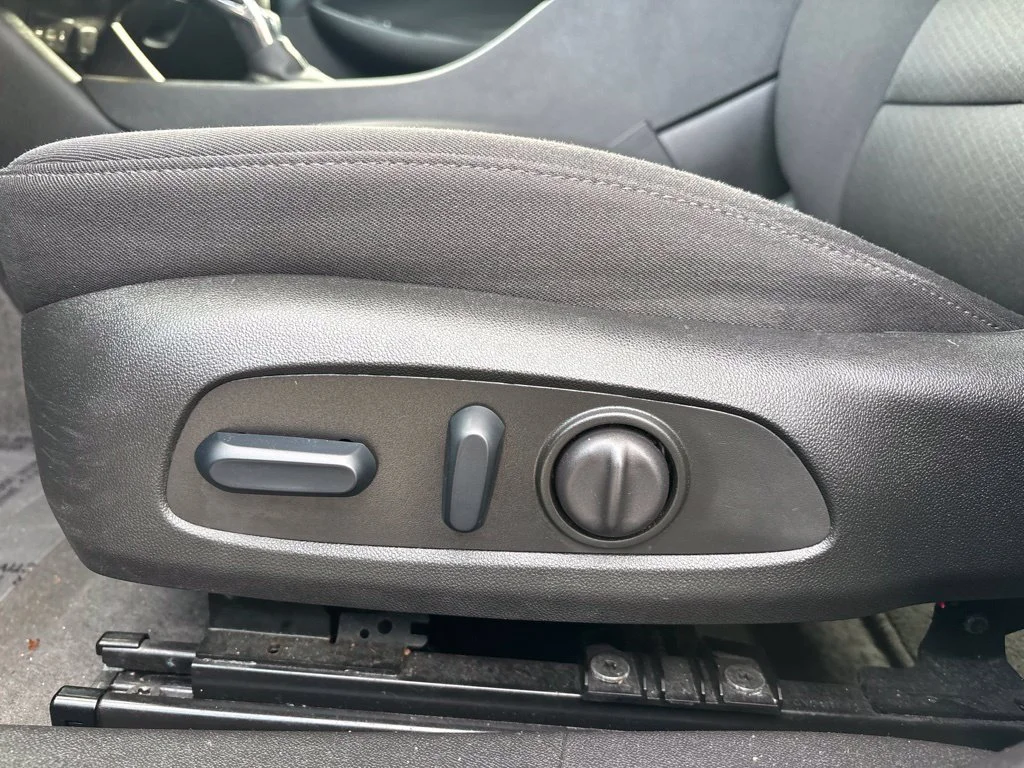 Used 2025 Gray Chevrolet LT image 18