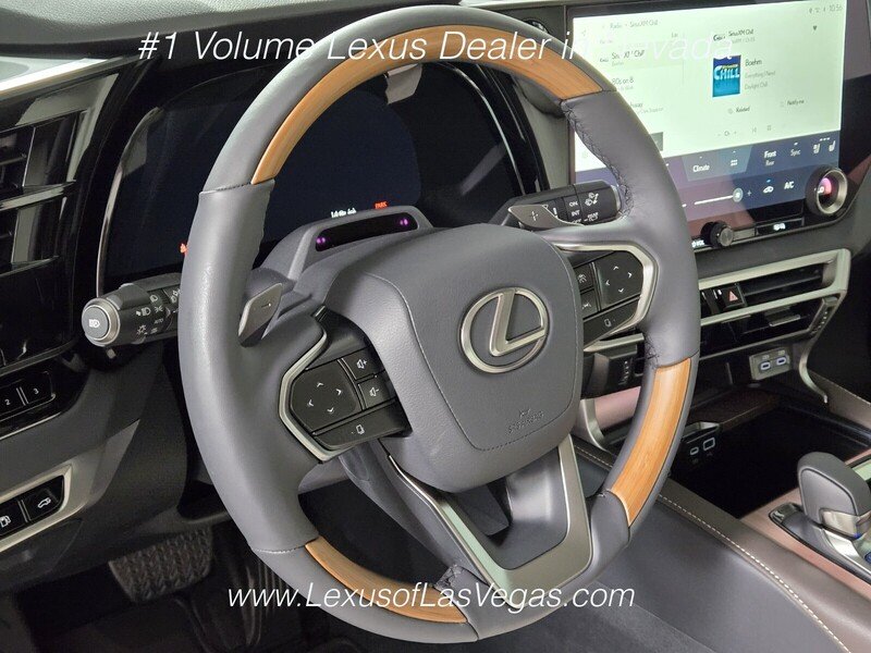 New 2026 Nori Green Pearl Lexus LUXURY image 17