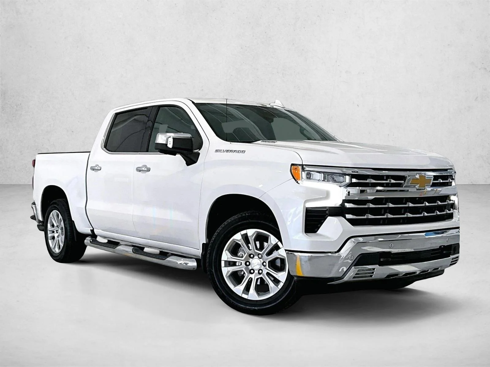 Used 2022 Iridescent Pearl Tricoat Chevrolet LTZ image 12
