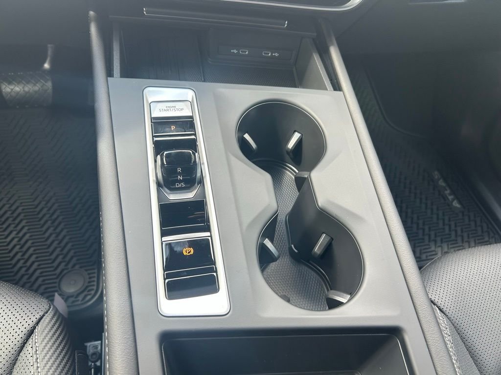 New 2026 White/off-white Volkswagen 2.0T SE image 54