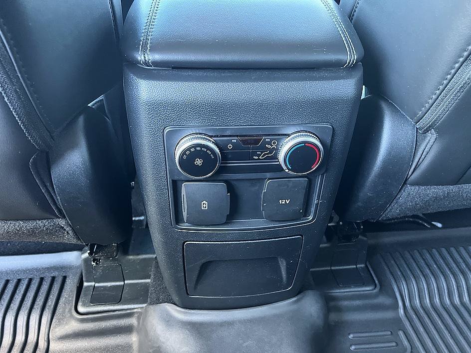 Used 2023 White Metallic Ford XLT image 30