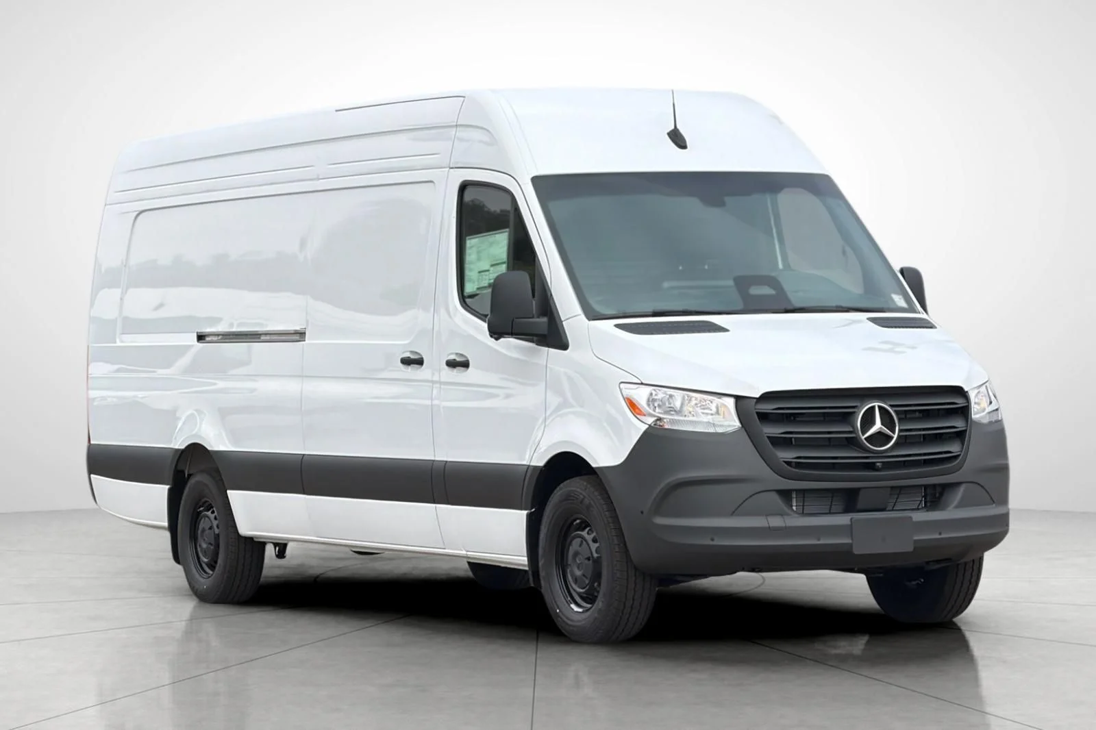 New 2026 White Mercedes-Benz Cargo 170 WB image 26