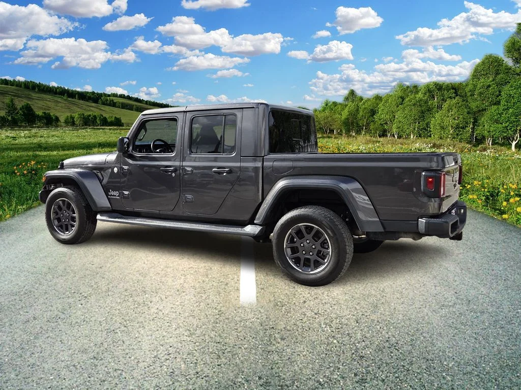 Used 2020 Gray Jeep Overland image 4