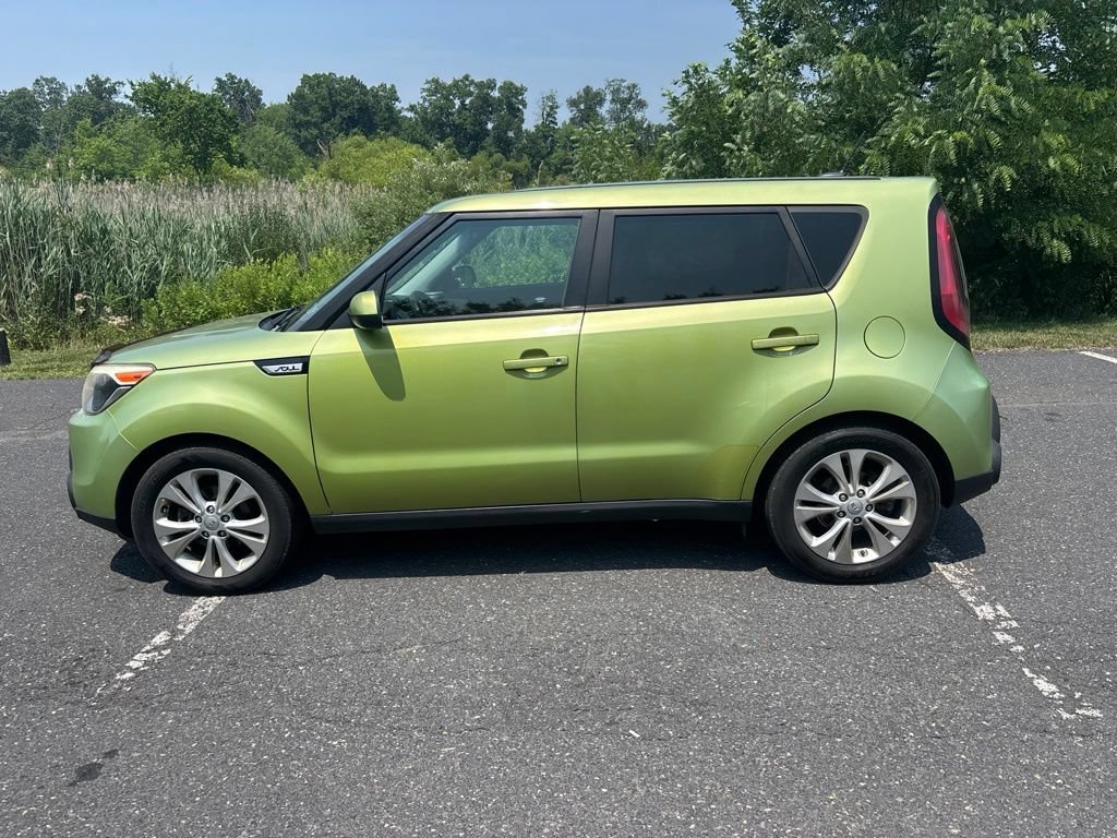 Used 2015 Green Kia + image 5