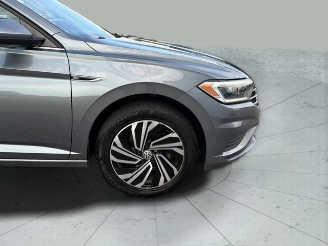 Used 2020 Gray Volkswagen SEL image 31