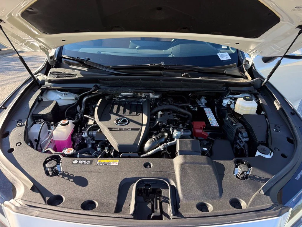 Used 2025 White Lexus 350 Premium image 16