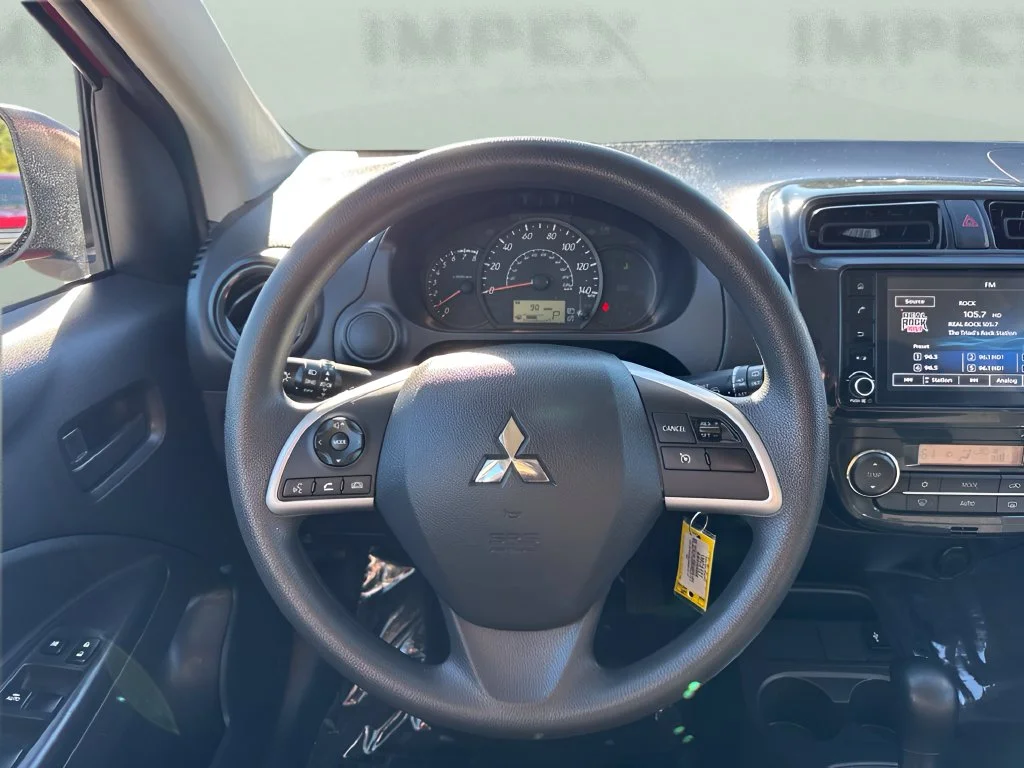 Used 2024 Red Mitsubishi ES image 13