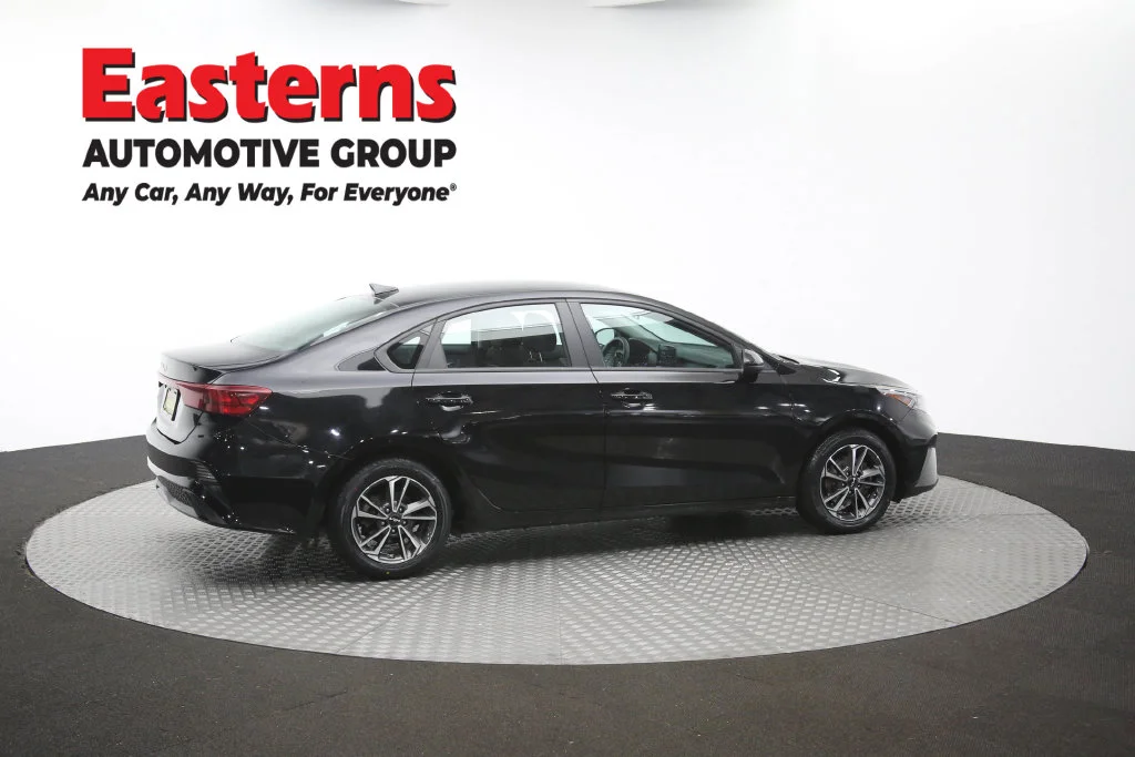 Used 2024 Black Kia LXS image 44