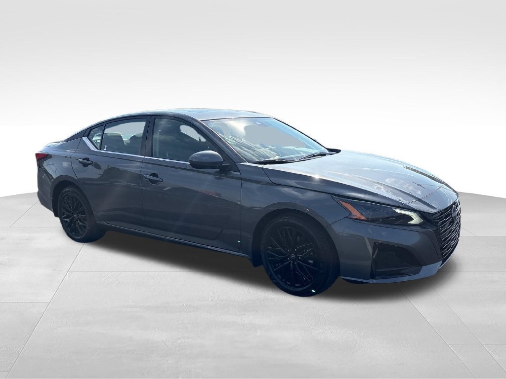 New 2026 Gray Nissan 2.5 SV image 7