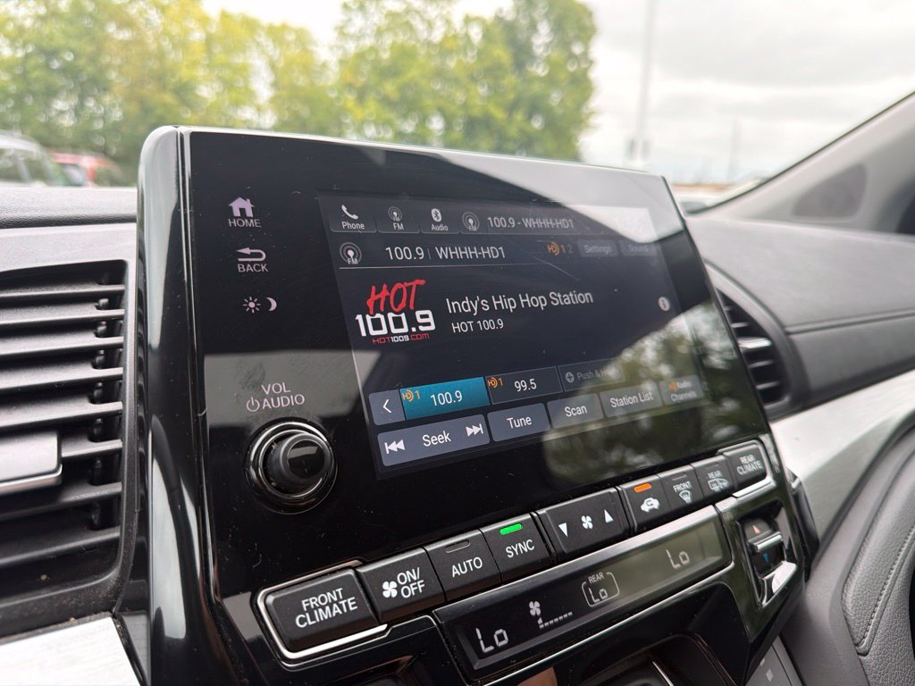 2024 Honda Odyssey EX-L - Photo 30