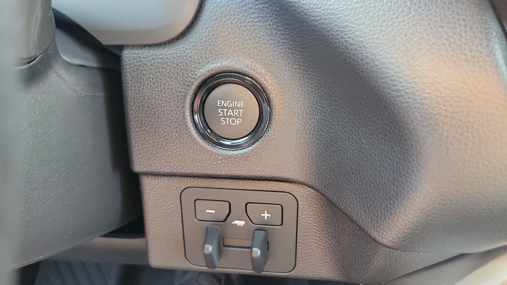 2026 Toyota Tundra SR5 - Photo 23