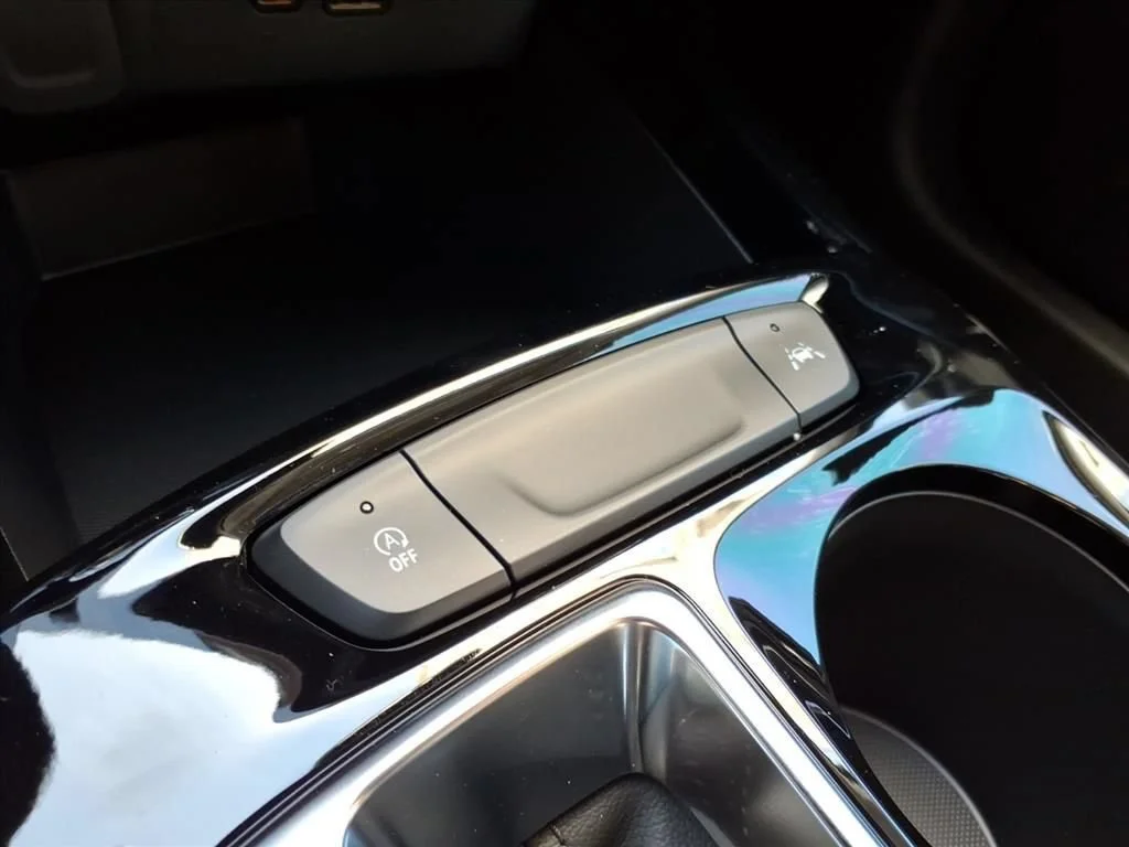 2026 Chevrolet Trax Activ - Photo 10