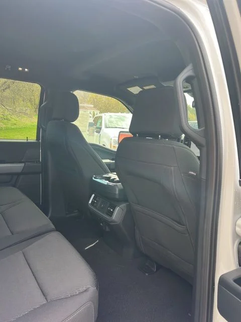 New 2026 Oxford White Ford XLT image 57