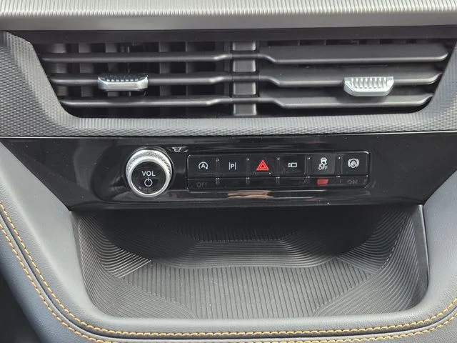 New 2026 Carbonized Gray Metallic Ford Tremor® image 17