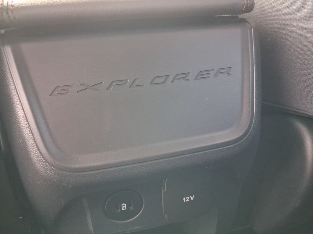 Used 2025 Gray Metallic Ford Active image 15