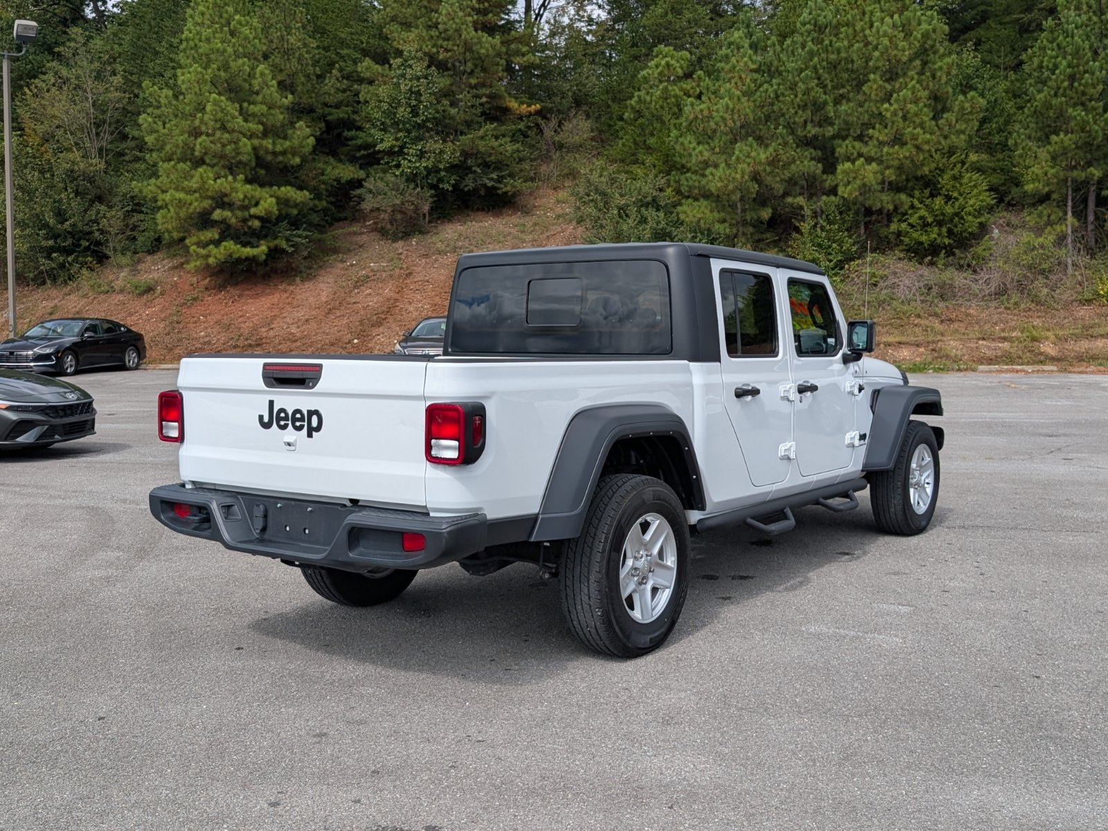 2023 Jeep Gladiator Sport S - Photo 7
