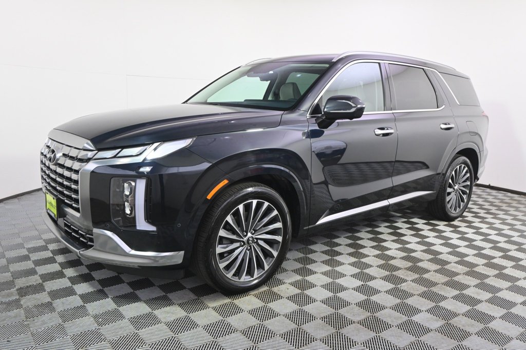 Certified Used 2024 Moonlight Hyundai Calligraphy image 2