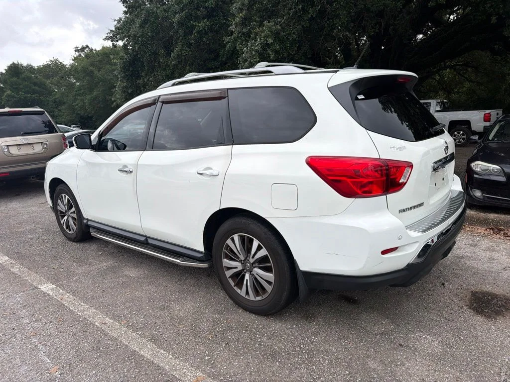 Used 2017 White Nissan SV image 5