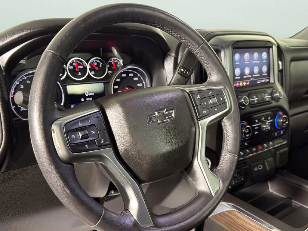 Used 2021 SHADOW GRAY METALLIC Chevrolet LT Trail Boss image 21