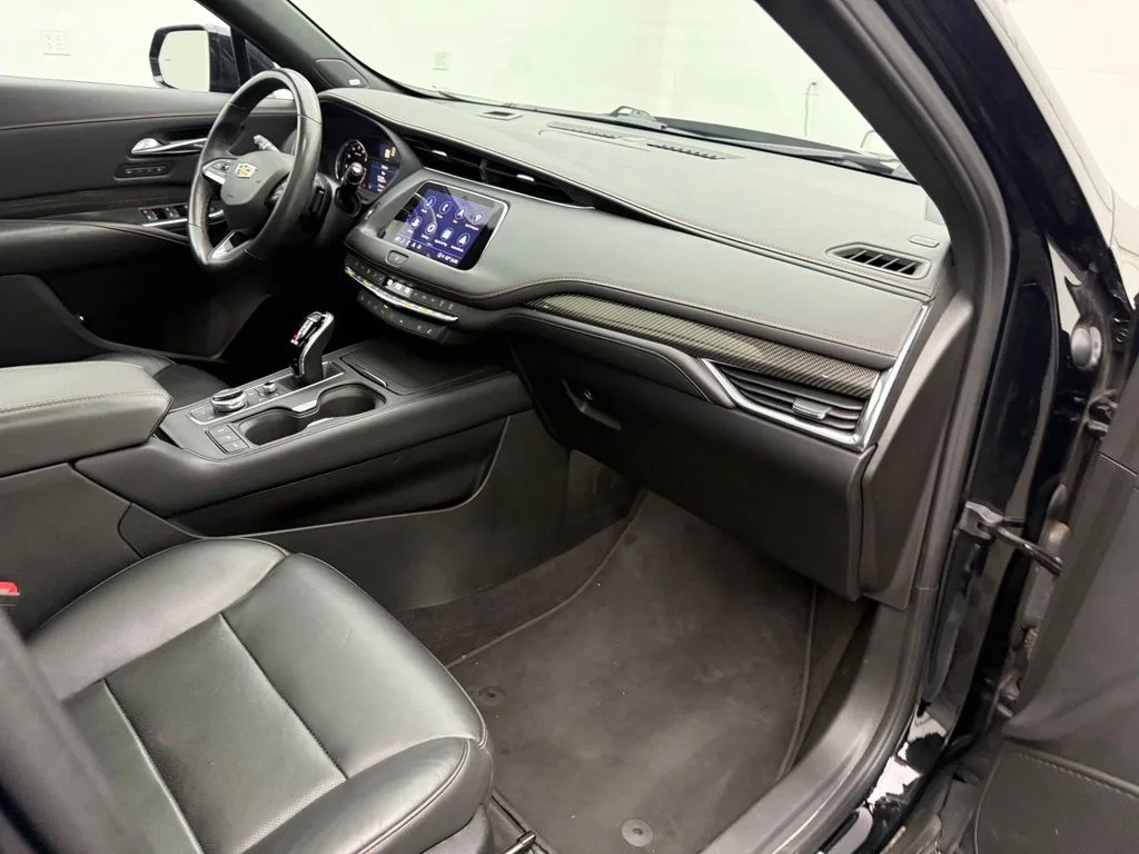Used 2022 Black Cadillac Sport image 34