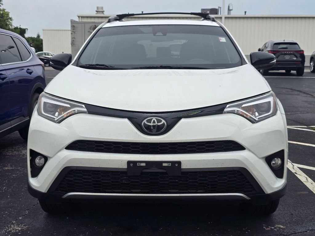 Used 2018 White Toyota SE image 2