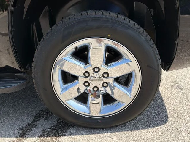 Used 2013 Black GMC SLT image 31