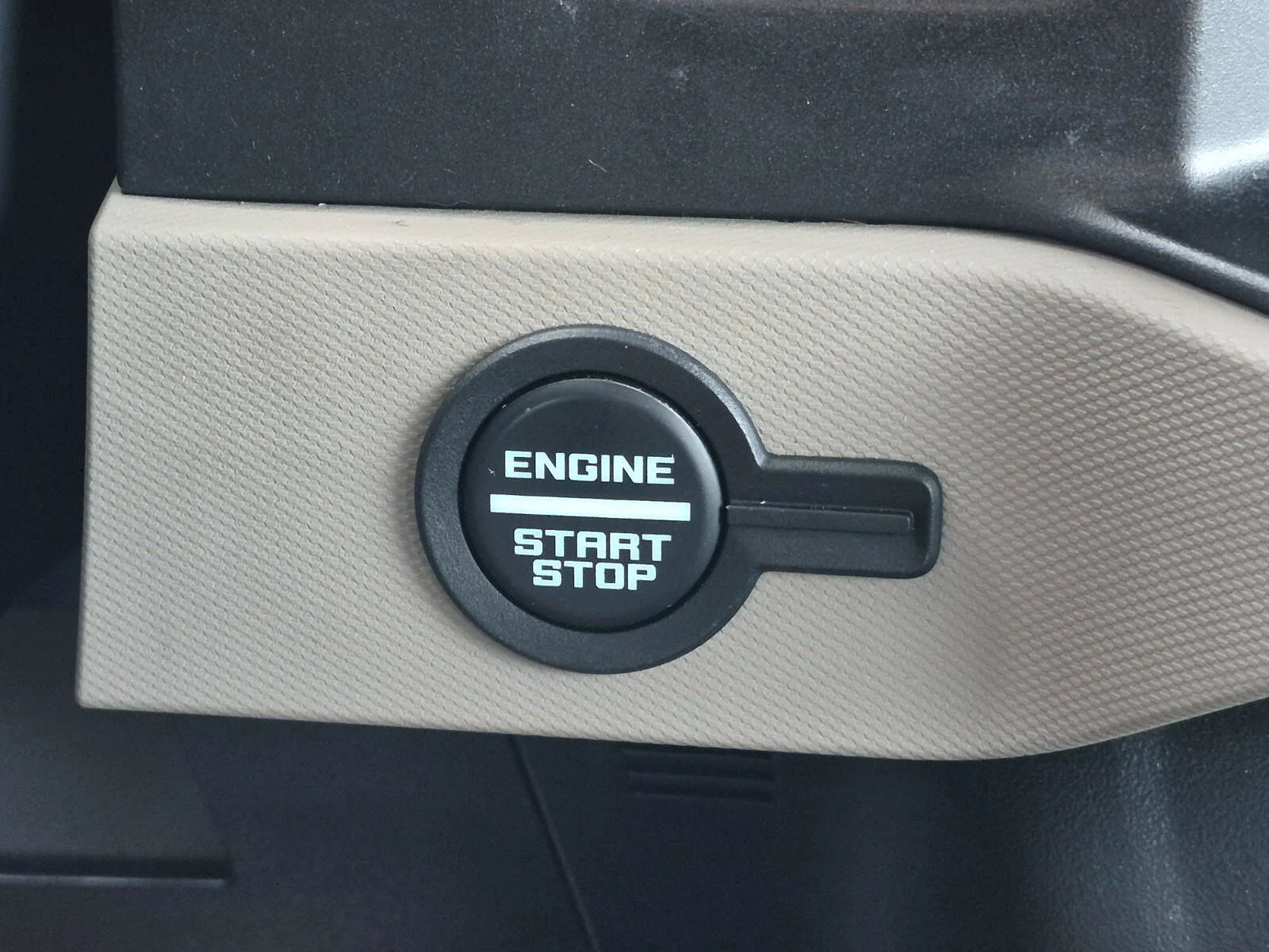 Used 2022 Velocity Blue Metallic Ford Wildtrak image 35