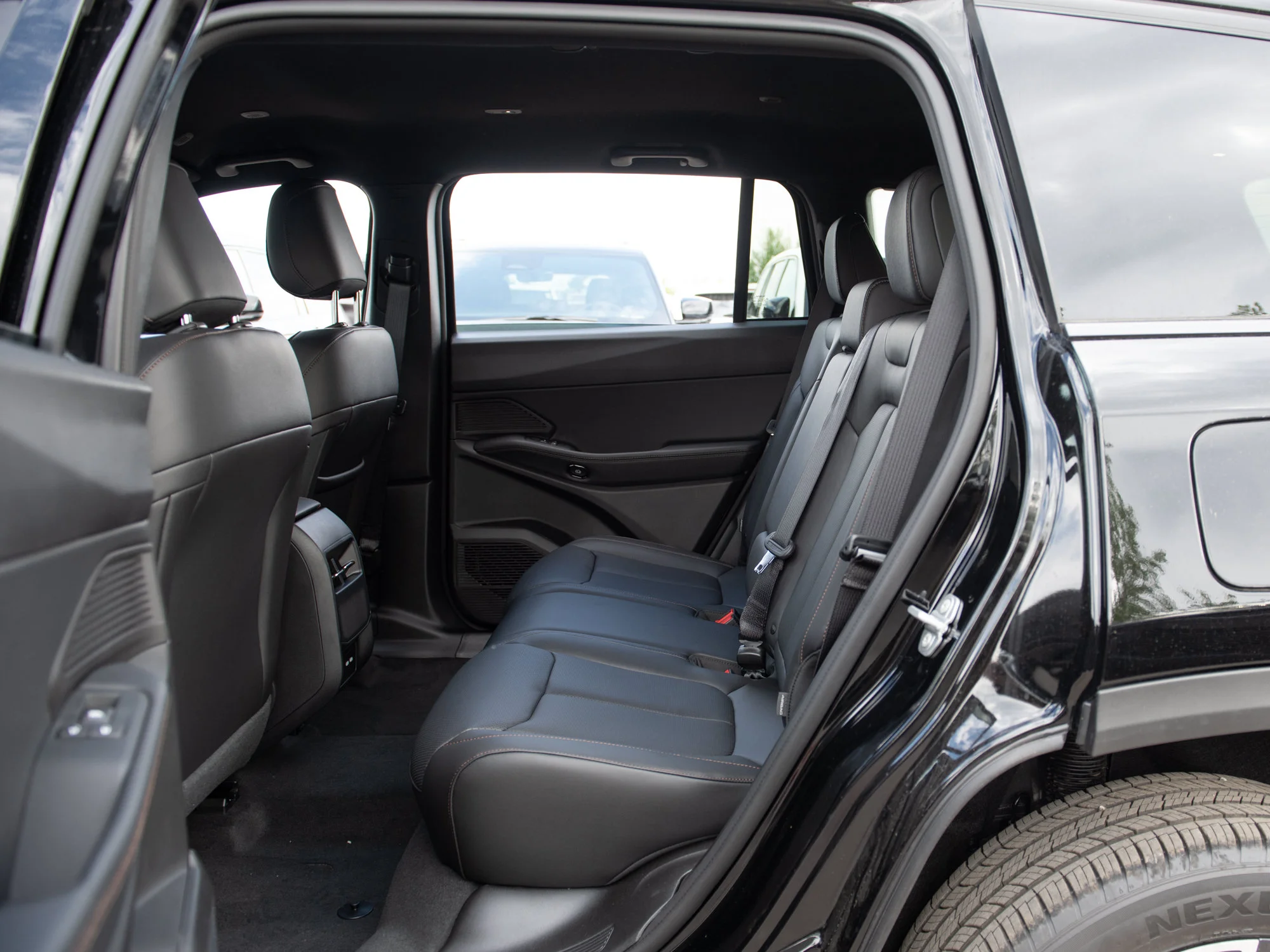 New 2026 Black Jeep Limited * Hybrid image 19