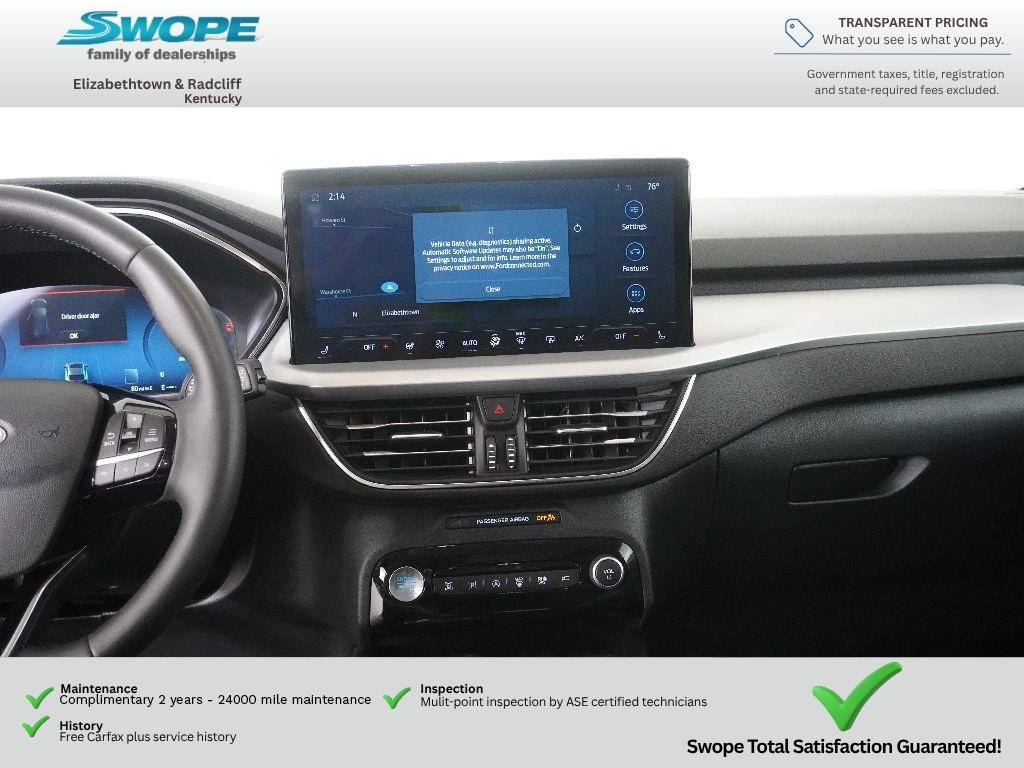Used 2023 Rapid Red Metallic Tinted Clearcoat Ford Platinum image 25