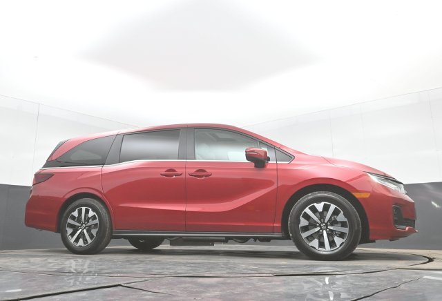 New 2026 Radiant Red Metallic II Honda EX-L image 38