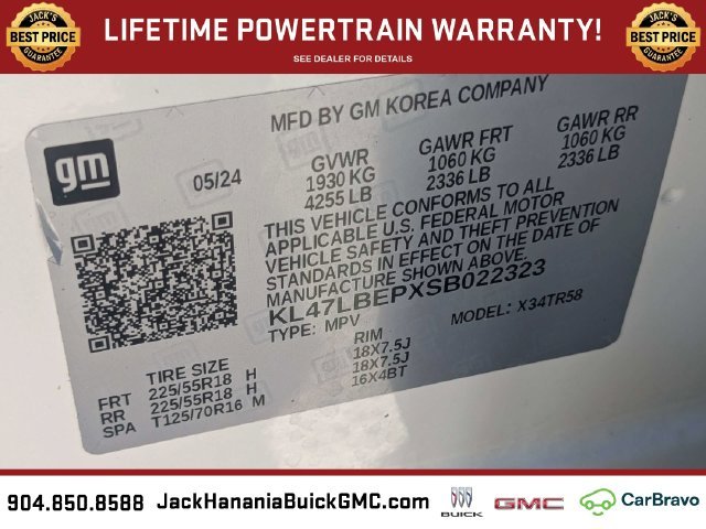 Used 2025 White Buick Sport Touring image 18