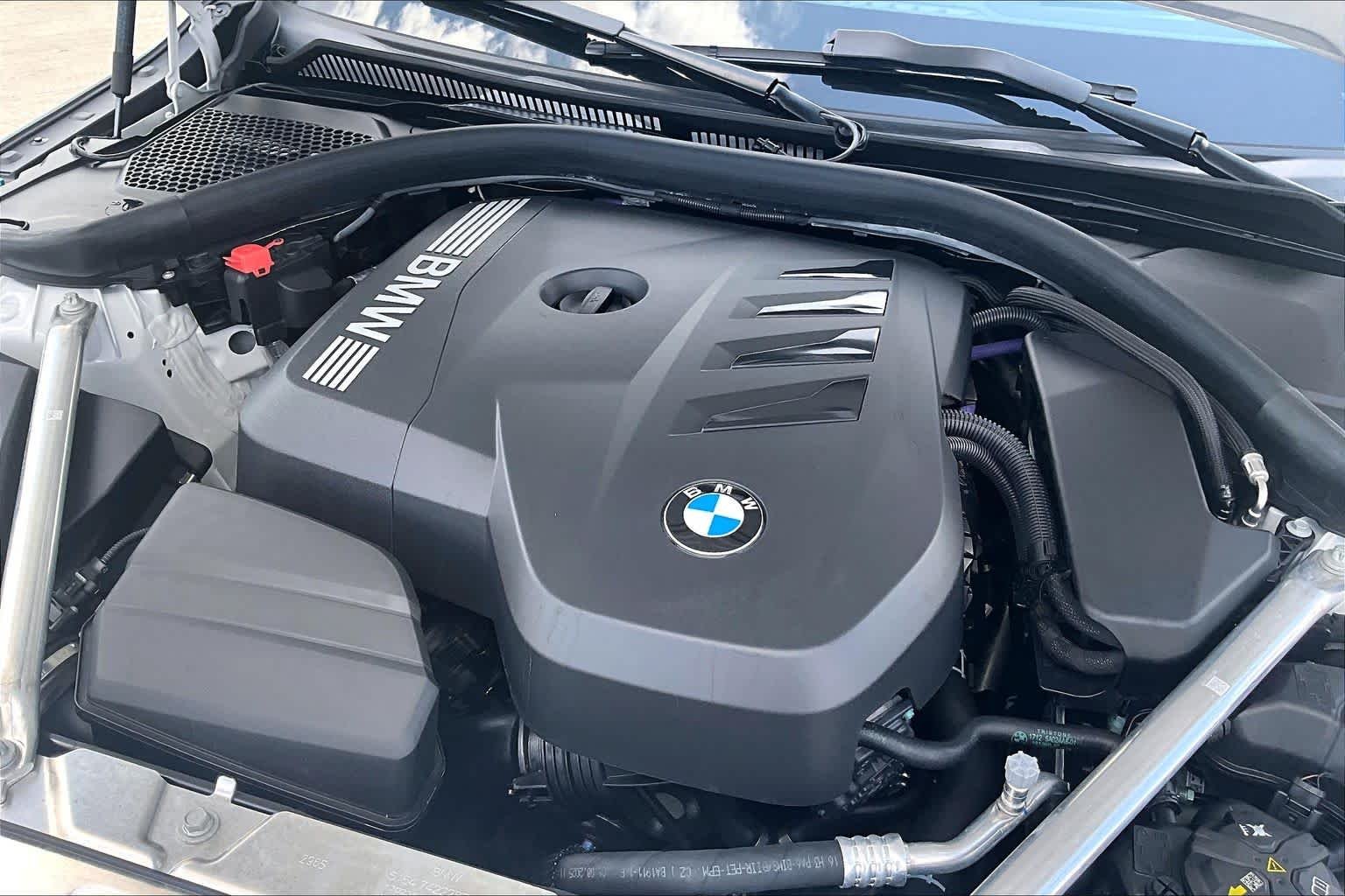 Used 2026 Mineral White Metallic BMW 430i image 31