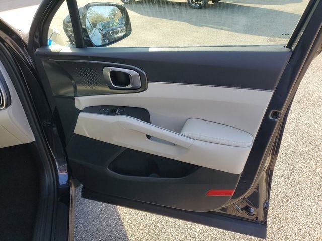 2025 Kia Sorento EX - Photo 36
