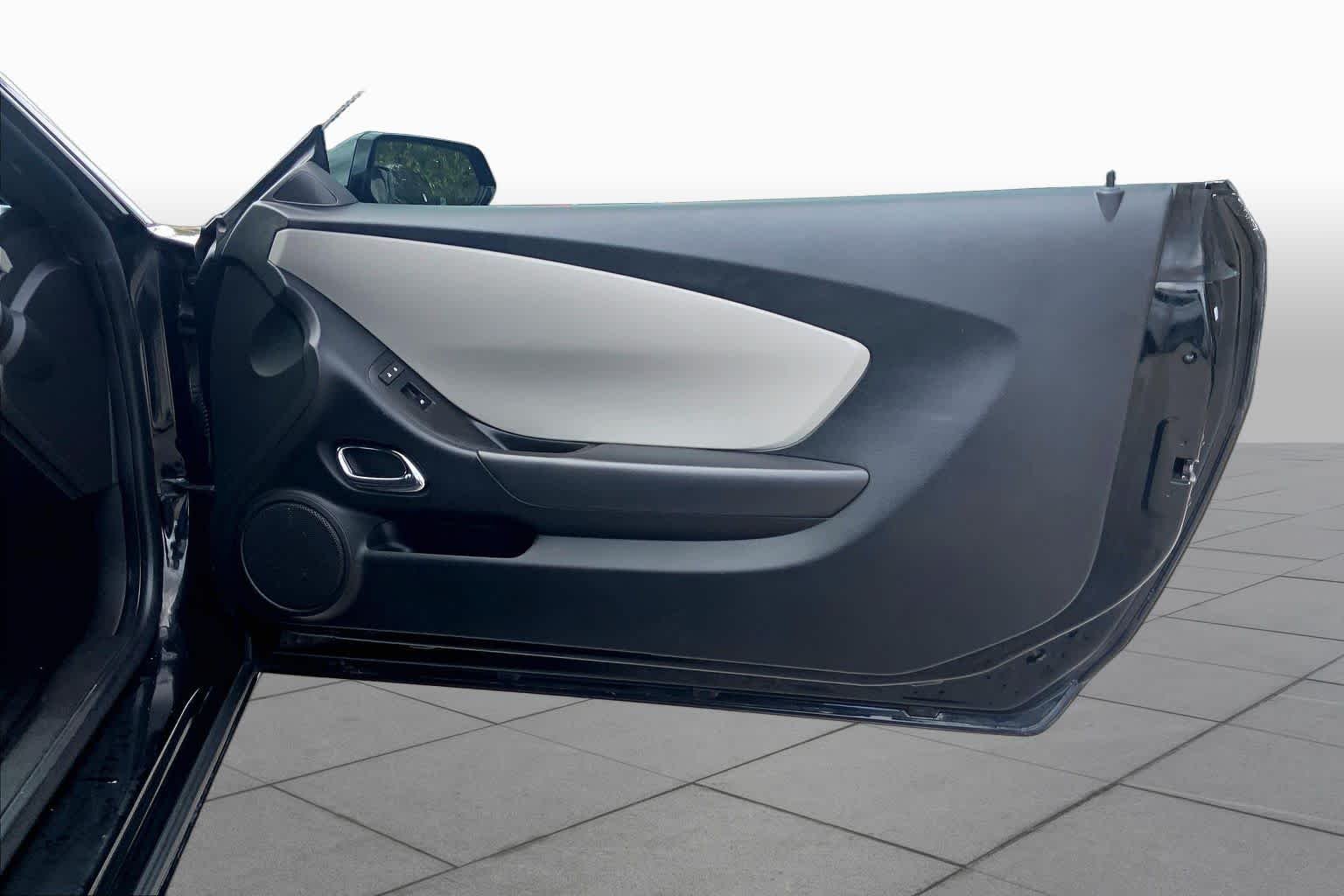 Used 2013 Black Chevrolet LS image 22