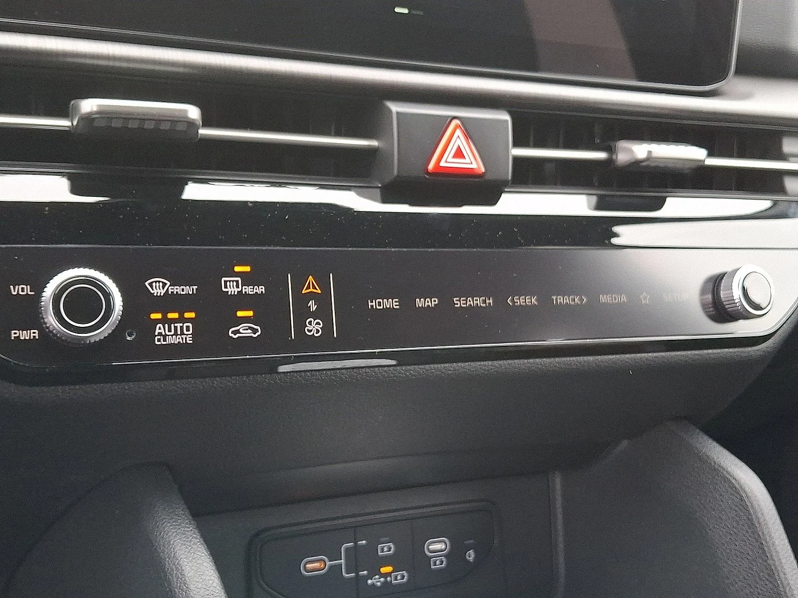 New 2026 Wolf Gray Kia X-Line image 11