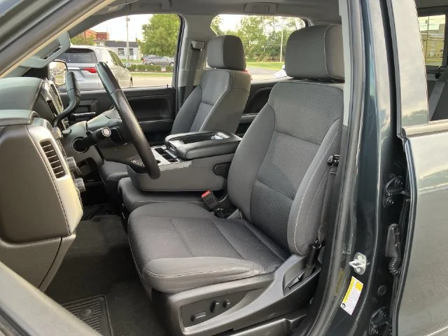 2018 Chevrolet Silverado 1500 LT - Photo 17