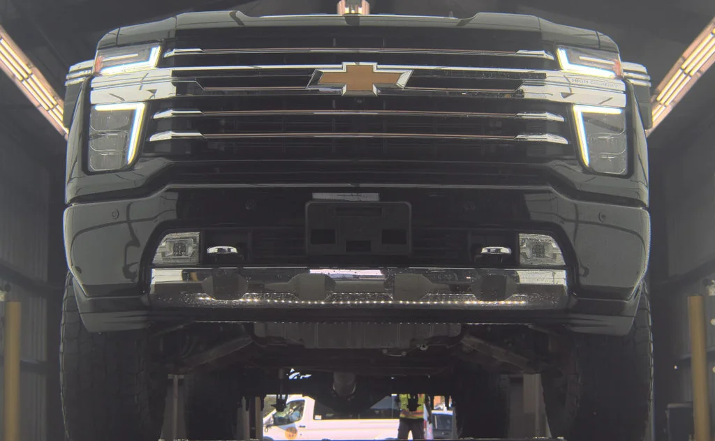 Used 2022 Black Chevrolet High Country image 2