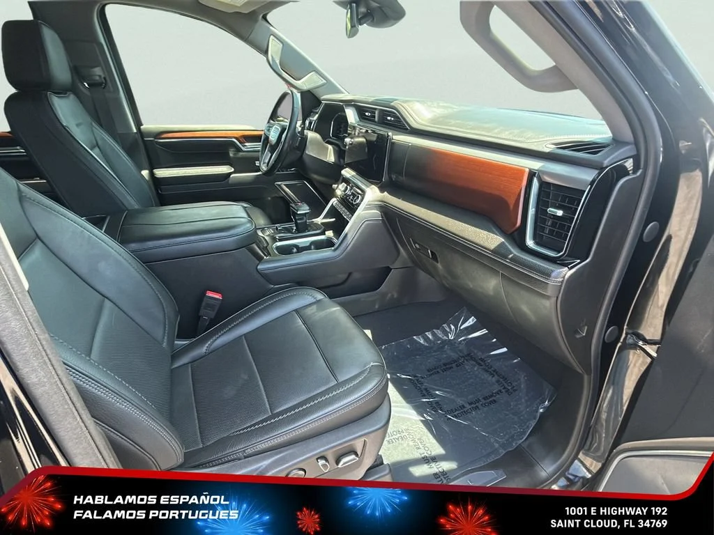 Used 2023 Onyx Black GMC Denali image 28
