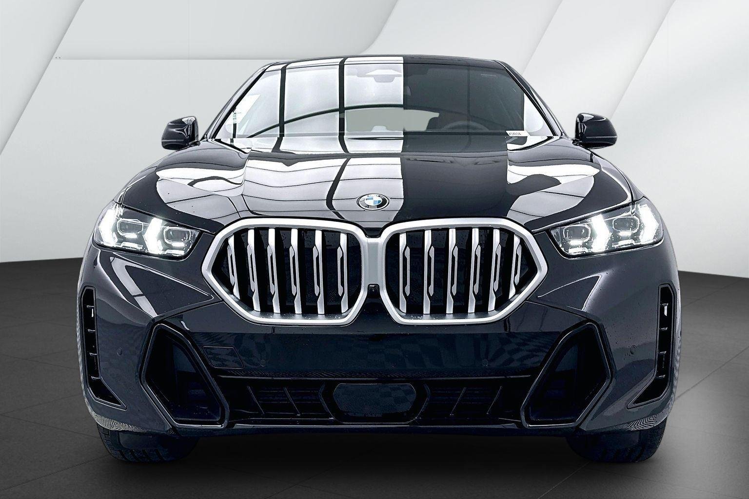 New 2026 Black Sapphire Metallic BMW xDrive40i image 2