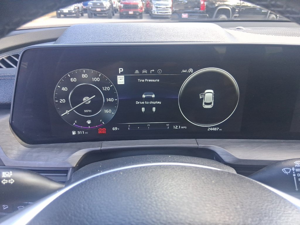 Certified Used 2023 Silver Kia SX X-Line image 13