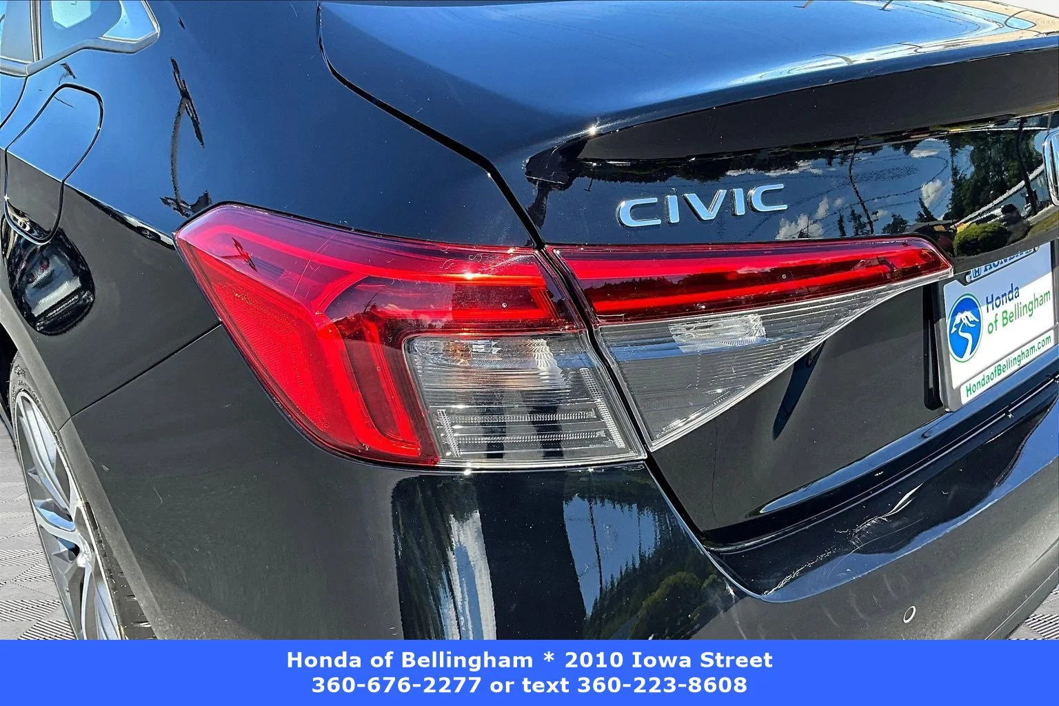 Used 2023 Black Honda Touring image 20