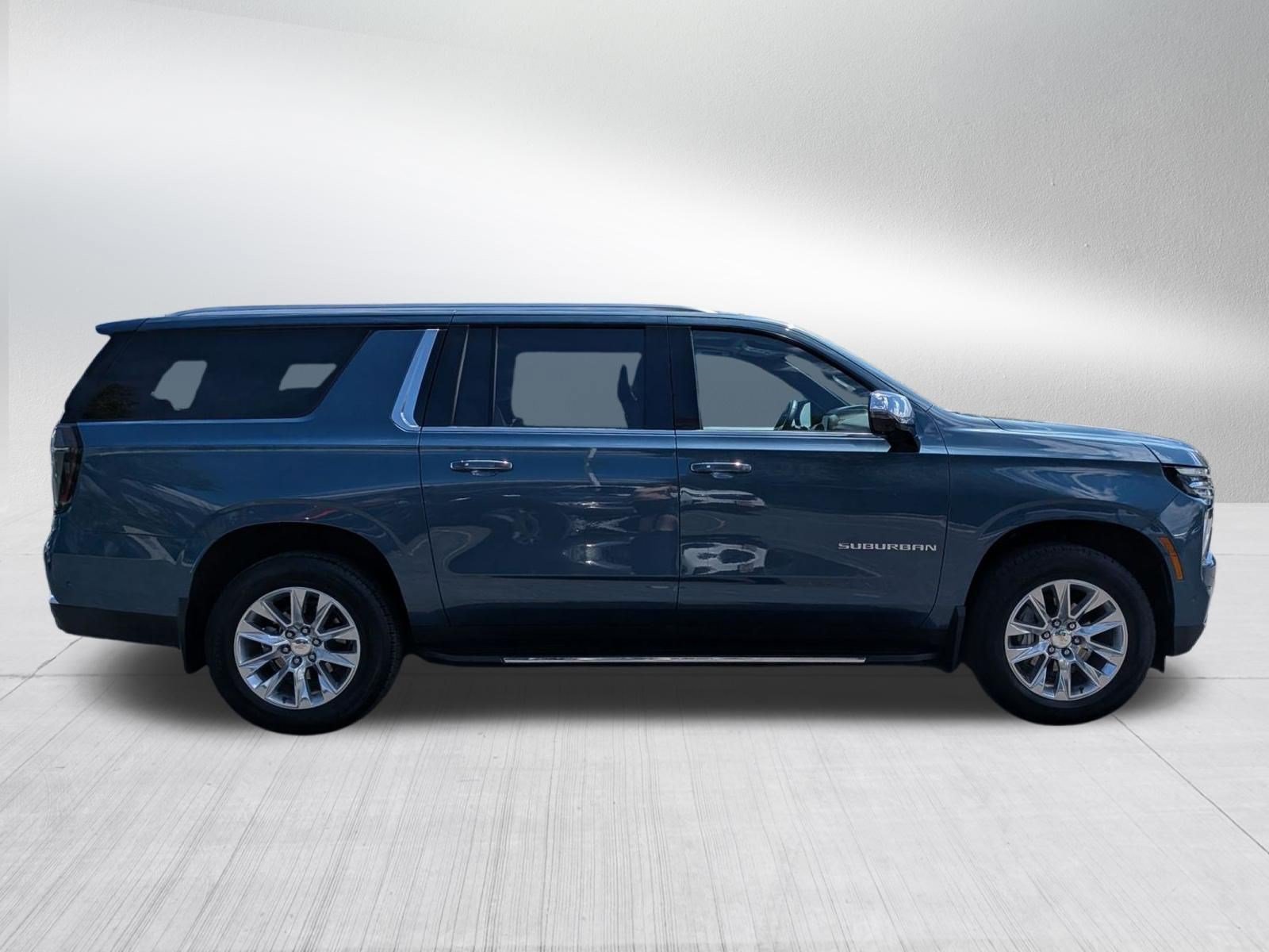 2025 Chevrolet Suburban Premier - Photo 6
