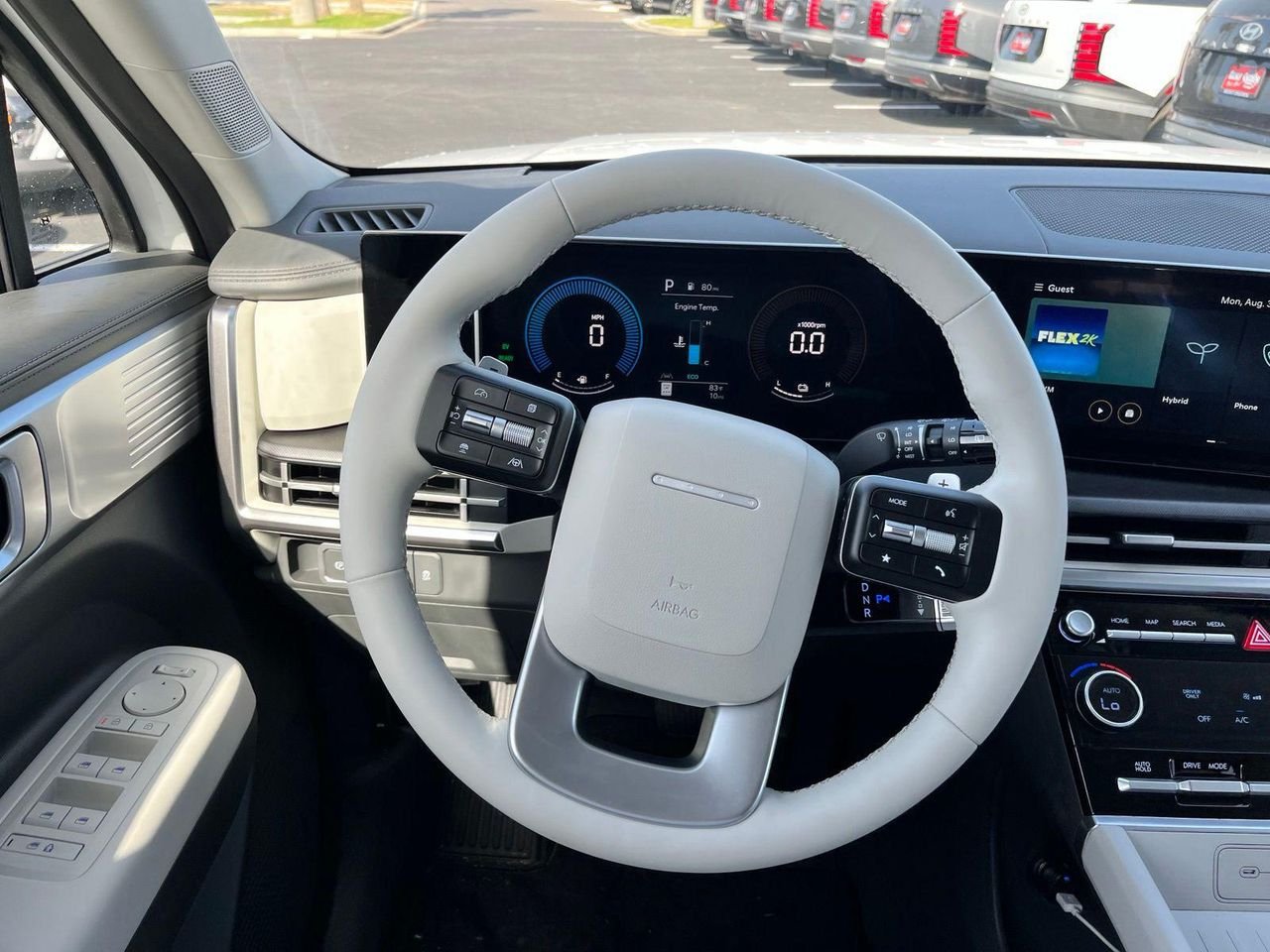 New 2027 White Hyundai SE image 8