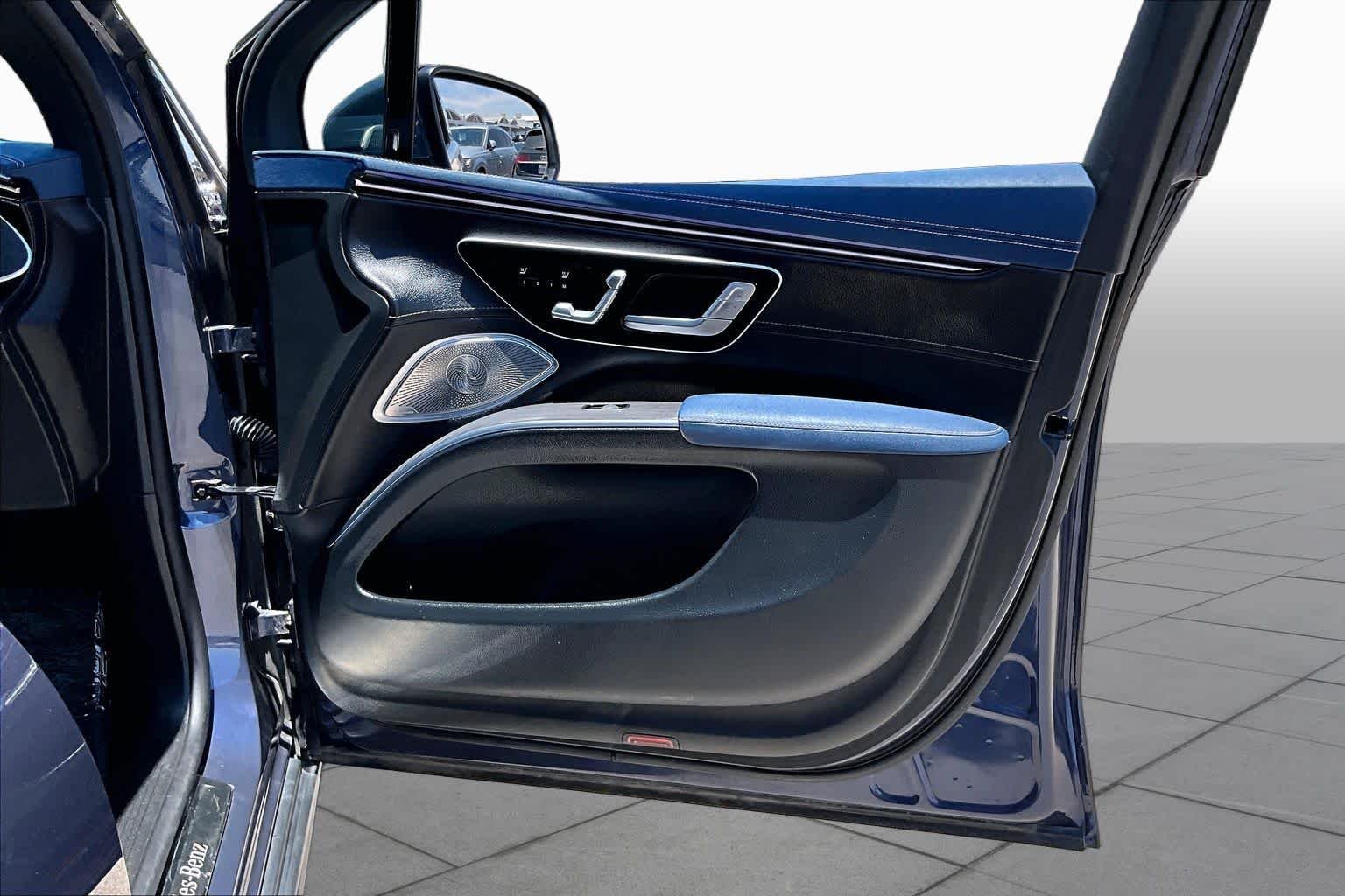Used 2023 Twilight Blue Metallic Mercedes-Benz EQS 450+ image 22