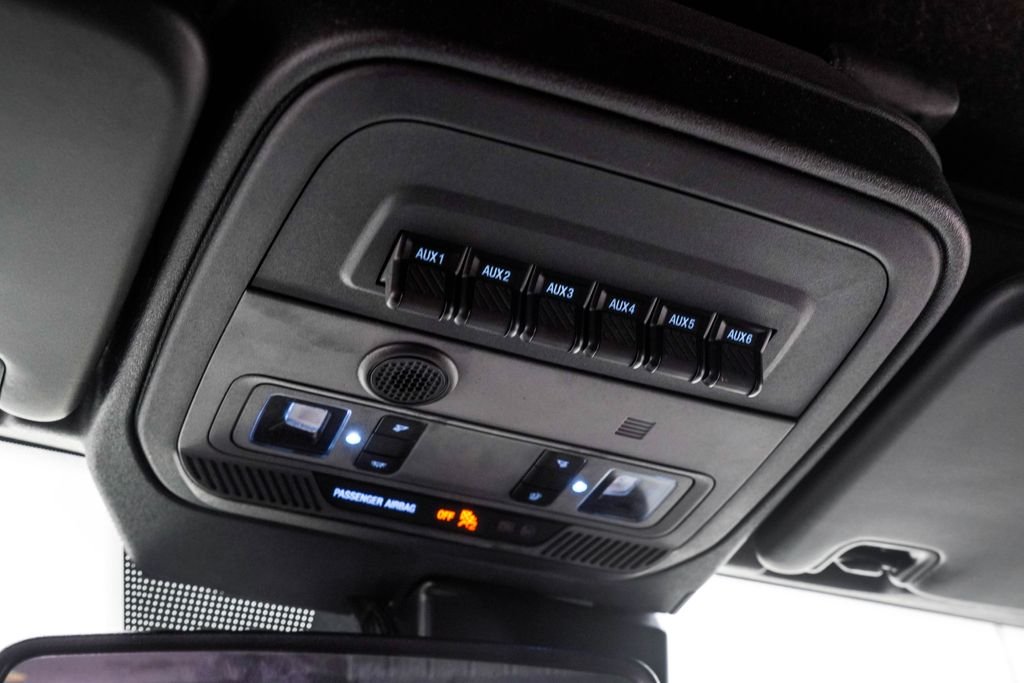 Used 2022 Gray Ford Wildtrak image 41